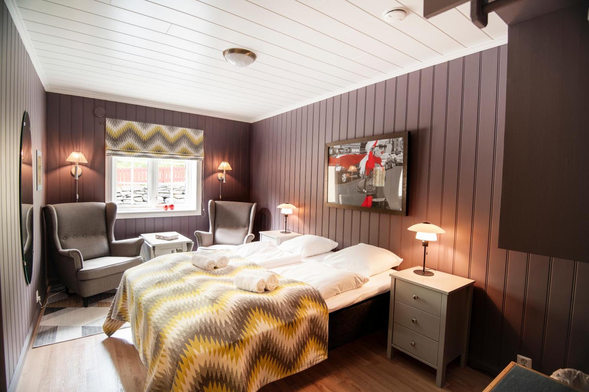 Nes Gard Hotell Høyheimsvik Eksteriør bilde