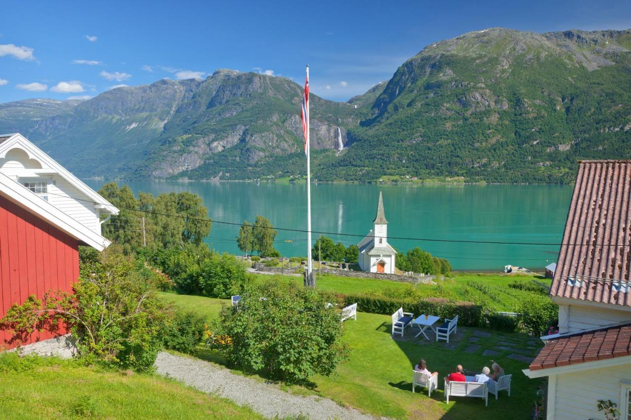 Nes Gard Hotell Høyheimsvik Eksteriør bilde